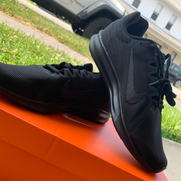 nike downshifter 8 colors